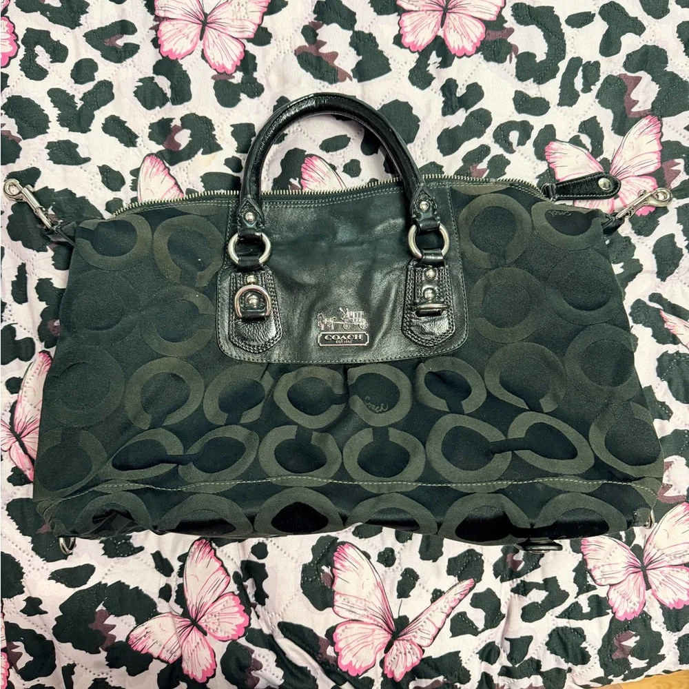 Coach black handbags - Picture 1 of 10